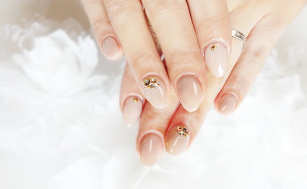 hand20150828beige1
