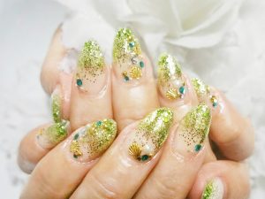 hand20160421green1