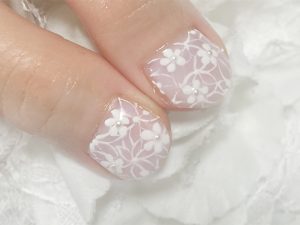 hand20160421white1-1