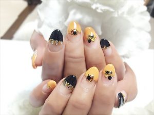 hand20161115yellow2