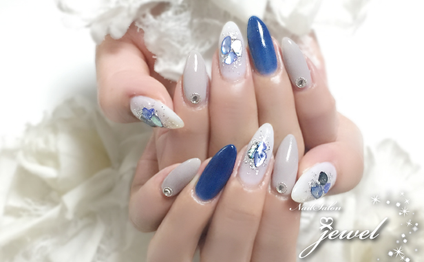 hand20190621blue01